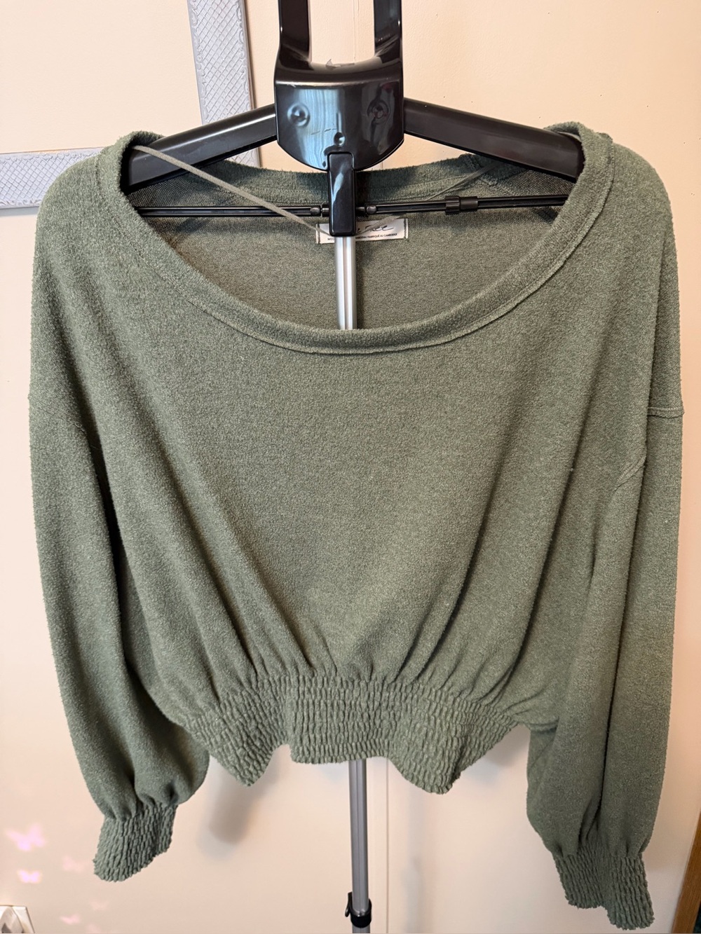 We The Free by Free People Smocked Elastic Waist Cropped Top Green M
